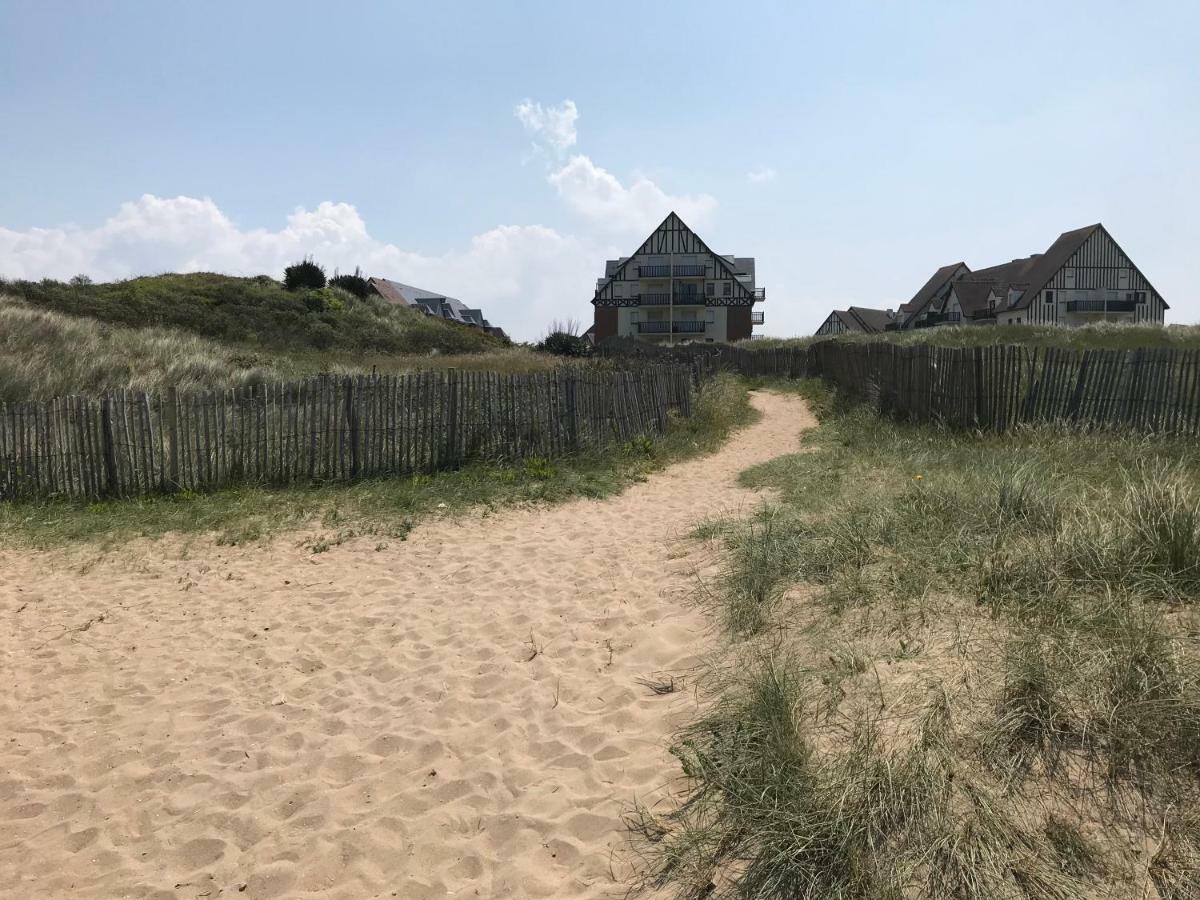 Front De Mer 11 - Jardin - Thalasso Cabourg Exterior photo